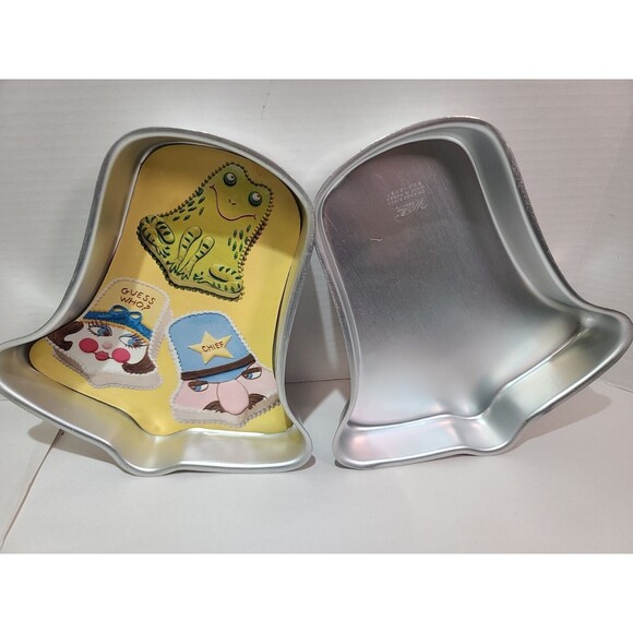 NOS Set Of 2 Vintage 1971 Wilton Layer BELL Cake Pan Christmas #502-2057 Insert! - Picture 1 of 11